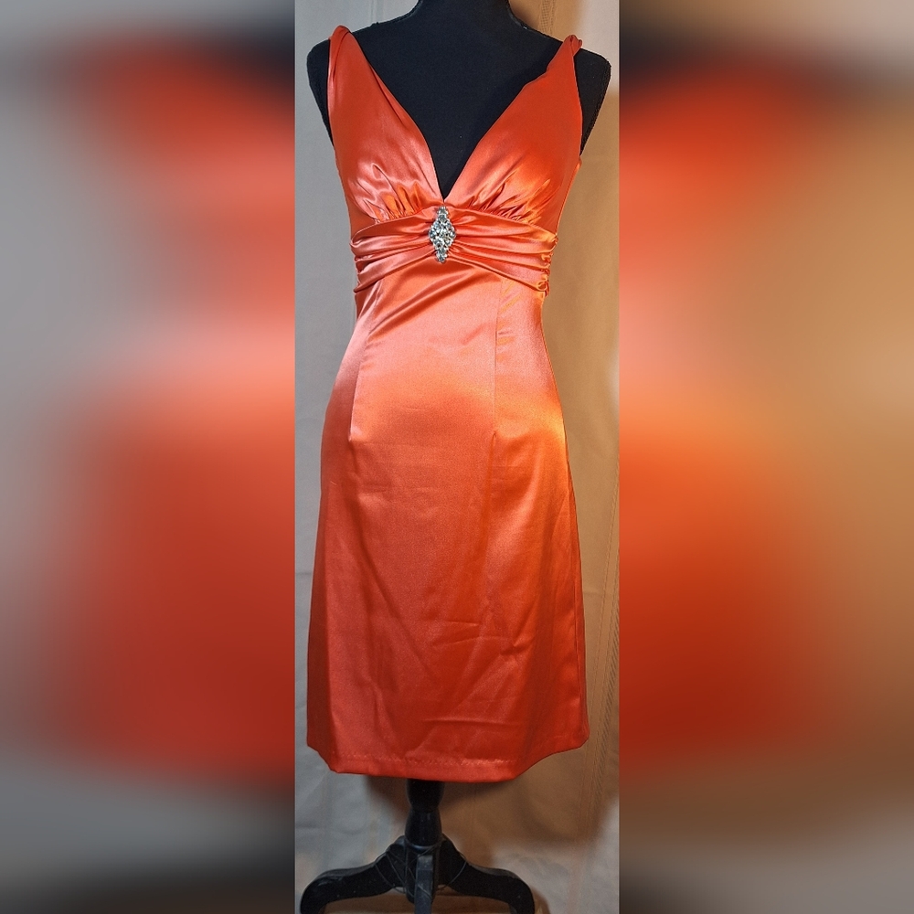 🍁B. DARLIN Vibrant Orange Satin Haltertop Midi Dress